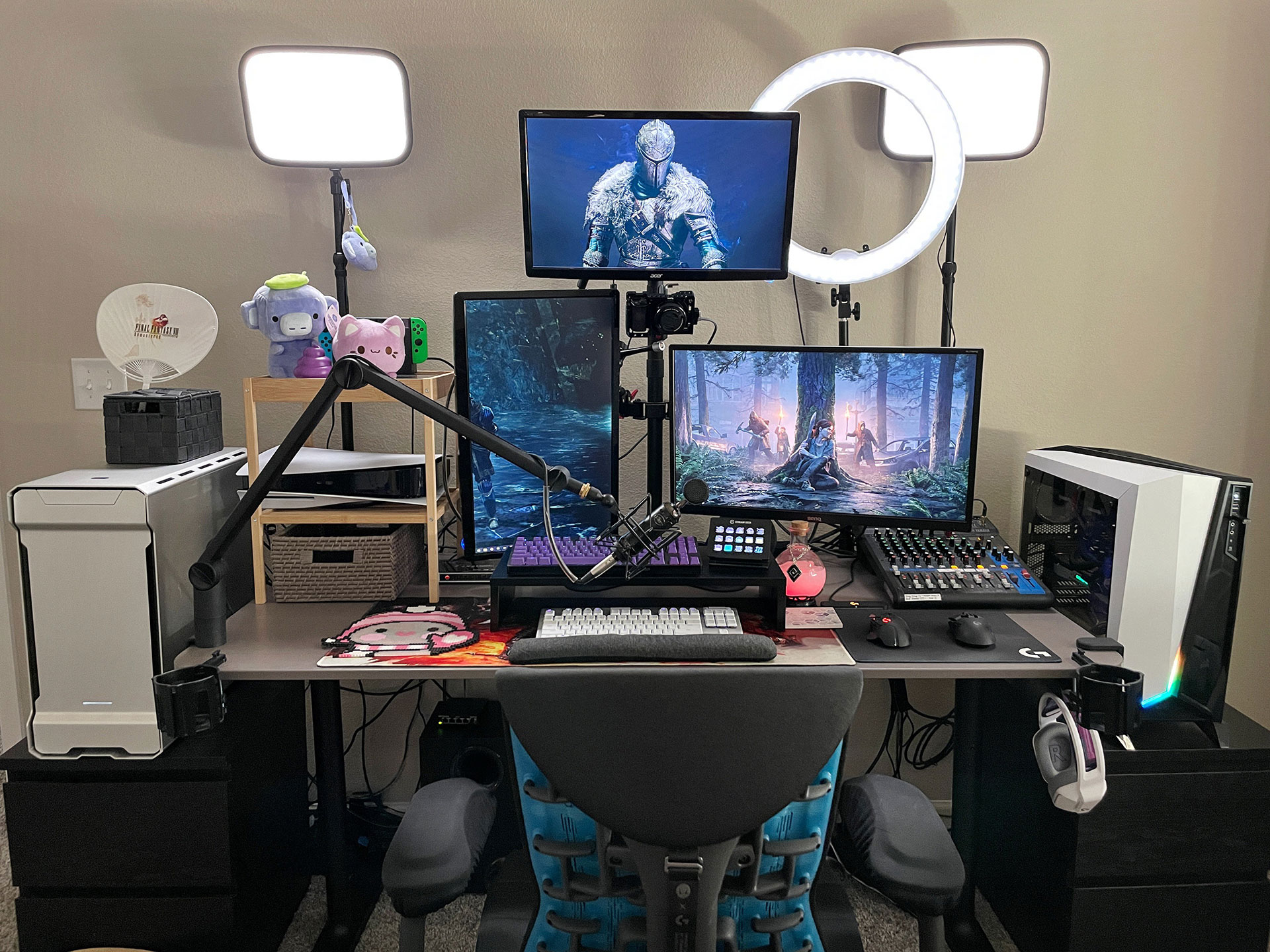 Snowlit Workstation